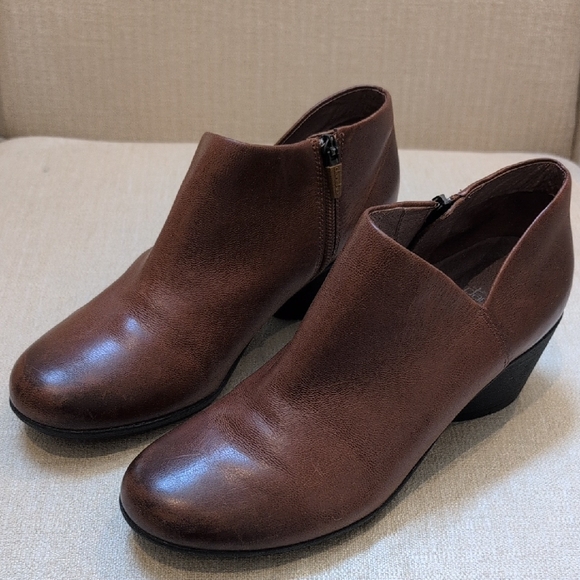 Dansko Raina Chestnut Brown Burnished Ankle Boots Side Zip Block Heel Size 39 - Picture 1 of 12